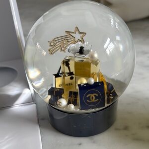 Chanel 2025 Snow Globe Christmas Limited Edition